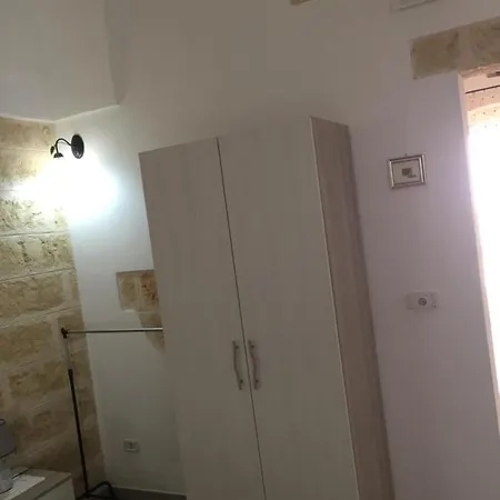 Casa *